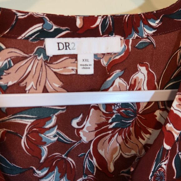 DR2 Long Sleeve Floral Blouse - Picture 2 of 5